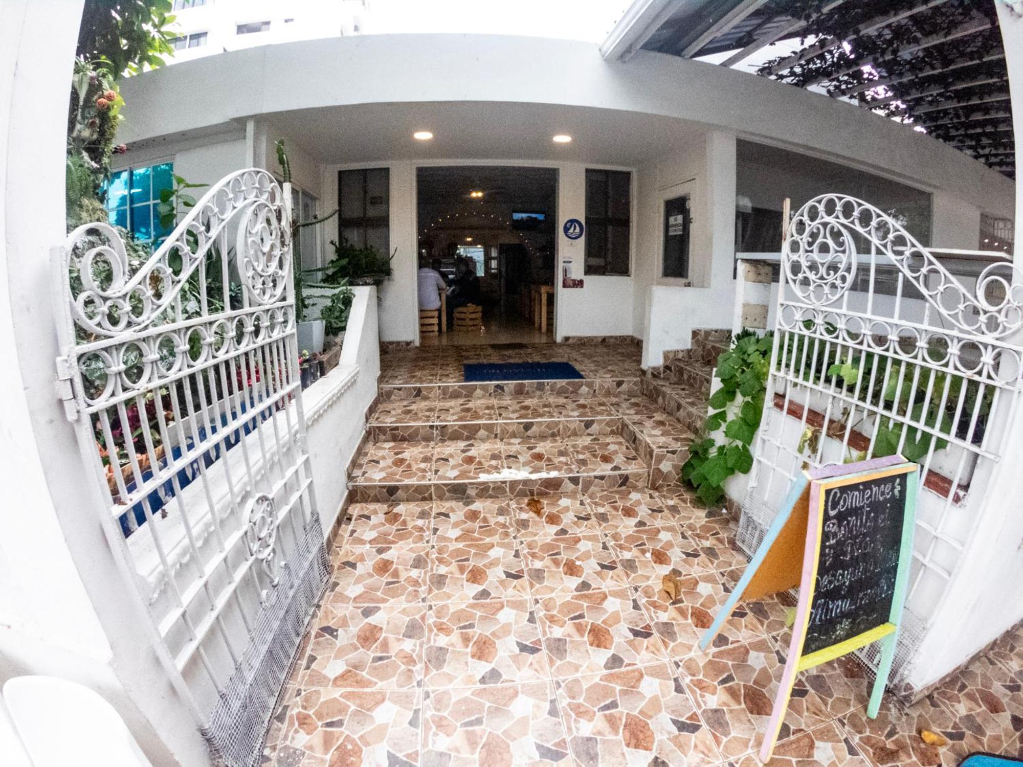 Nahimara Champeta Hostel Cartagena Exterior foto